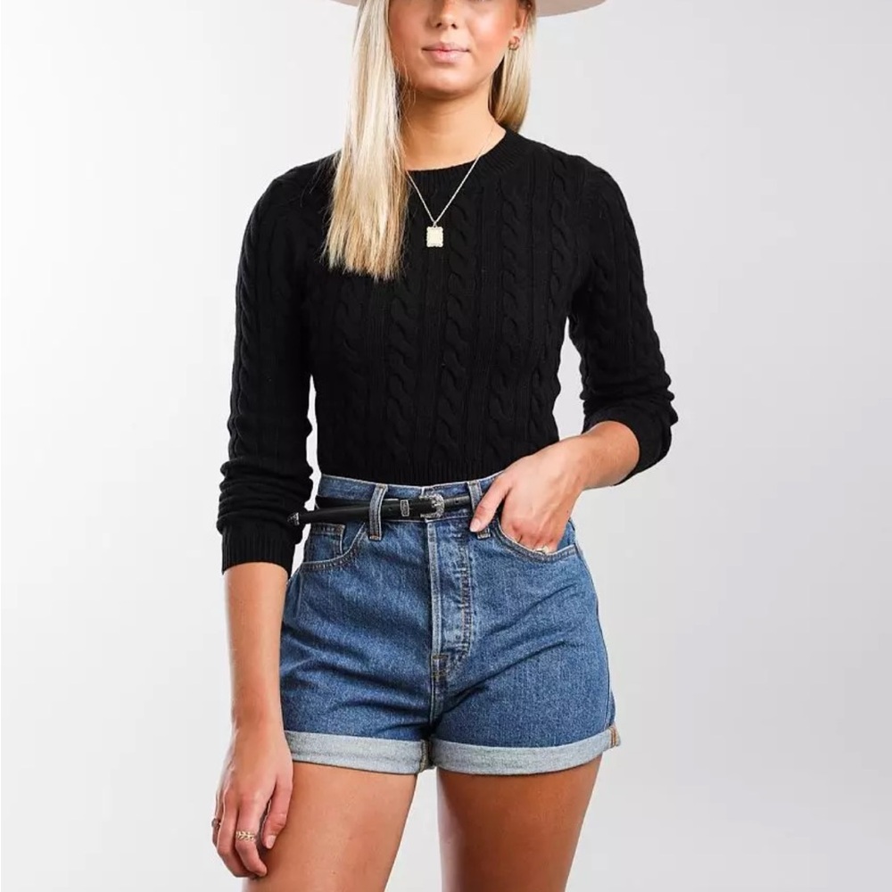 Cable Knit crop sweater